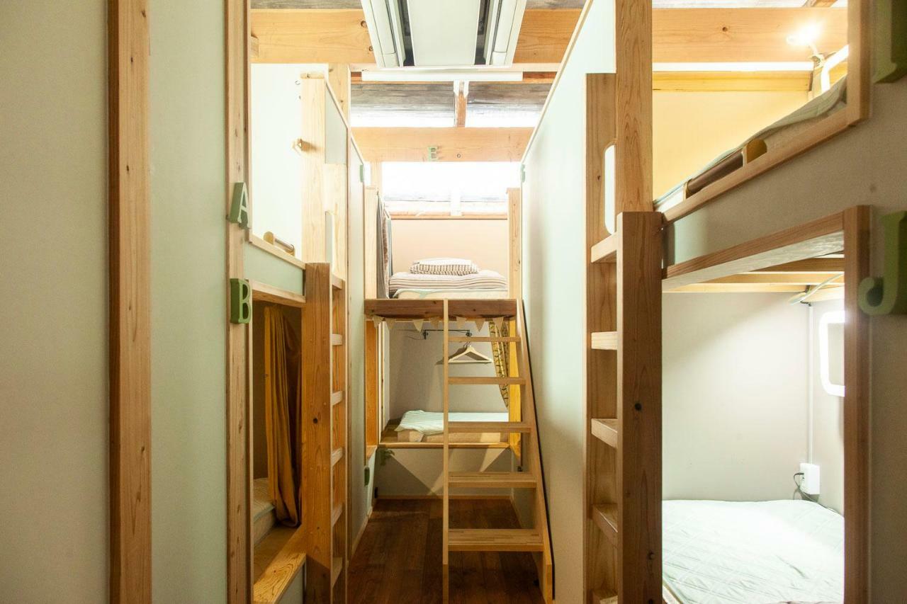 Hostel Hive